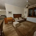 Apartment 1bed - Sleeps 4 - Terrace Pets Parking Rzeszow