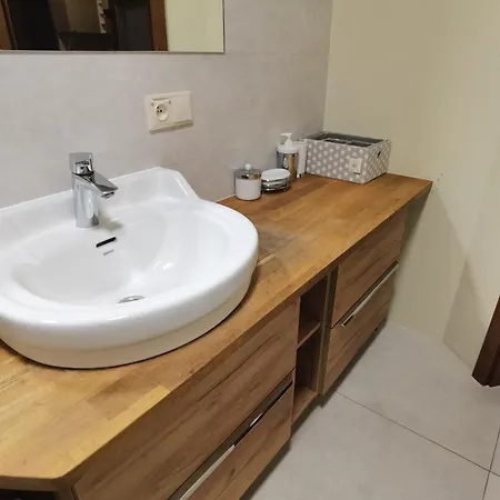 1bed - Sleeps 4 - Terrace Pets Parking
