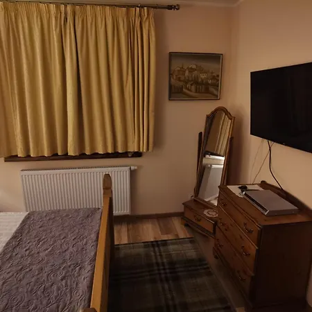 1bed - Sleeps 4 - Terrace Parking Pets