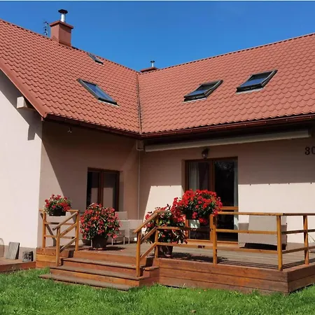 1bed - Sleeps 4 - Terrace Pets Parking Apartmán *