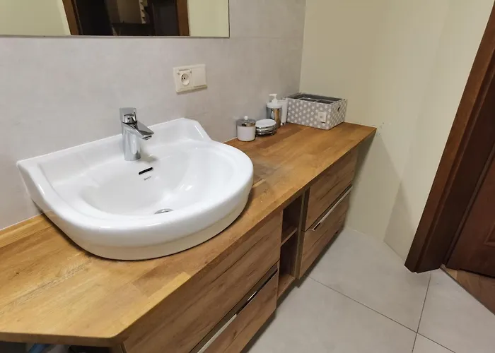 1bed - Sleeps 4 - Terrace Pets Parking